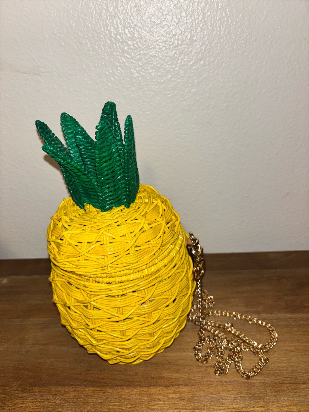 Michael Kors Yellow Wicker Pineapple Crossbody Bag with Green Top - Picture 4 of 7